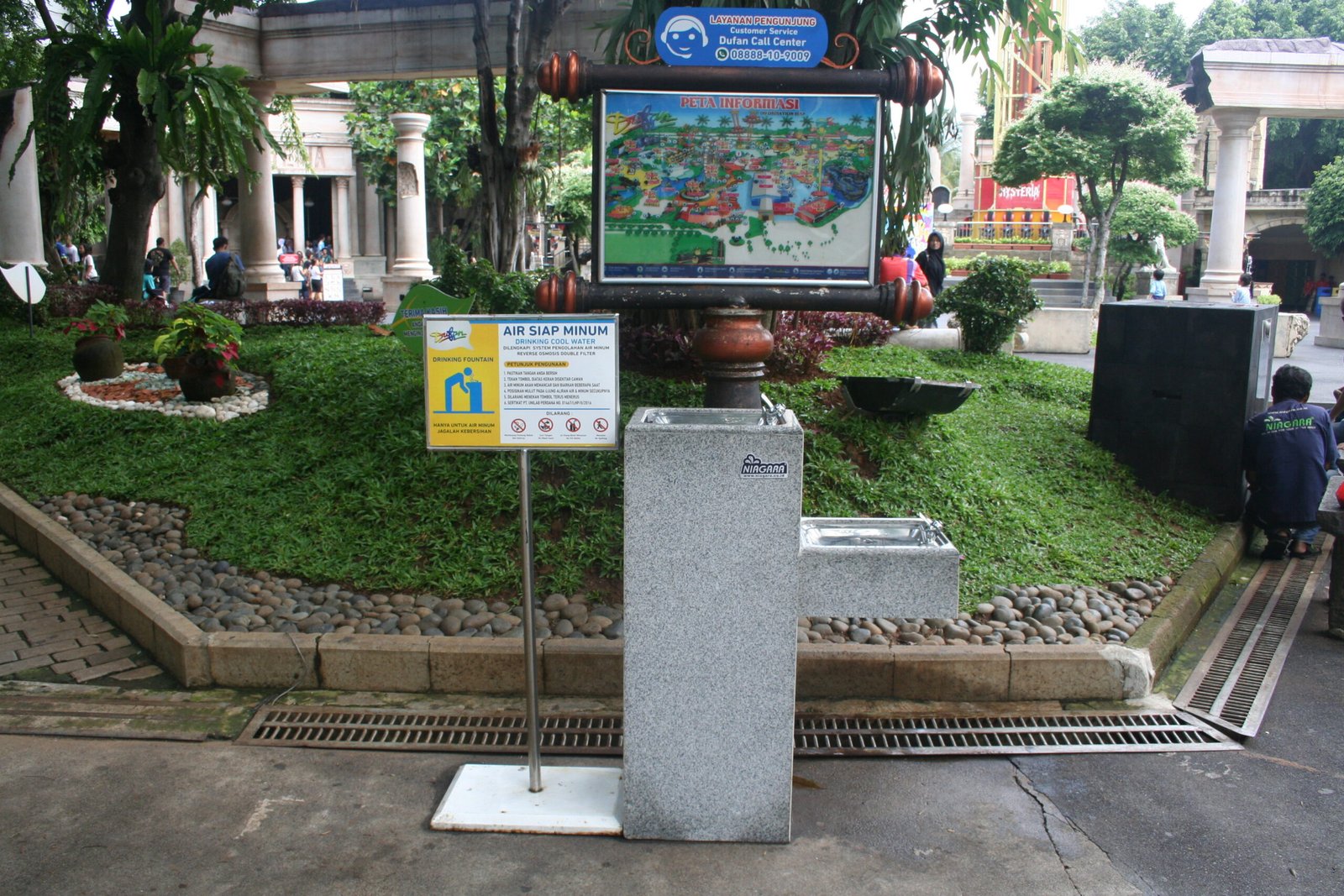 Drinking Fountain UNG-239FUVST