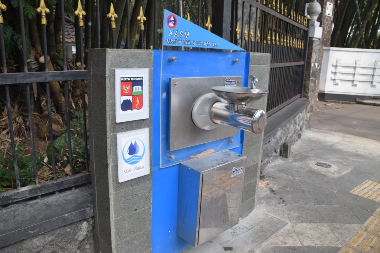 Niagara Drinking Fountain
UNG-111